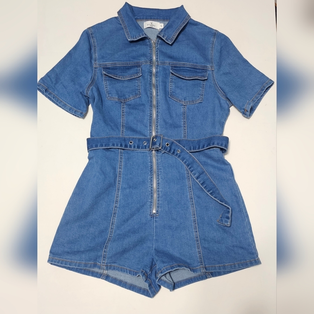 Windsor Denim Short Sleeve Belted Waist Blue Romper Sz L